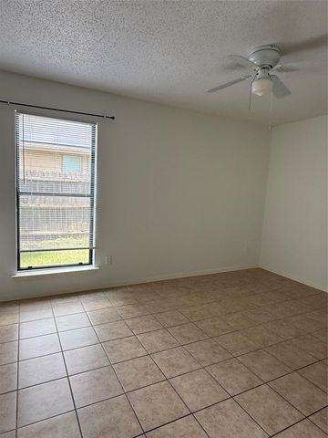 10616 Mellow Meadows DR 30-D, Austin, TX 78750