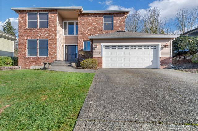 758 Tufts Avenue E, Port Orchard, WA 98366