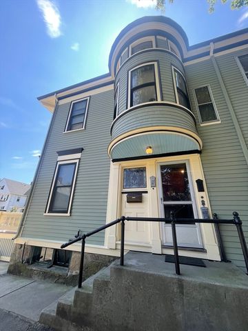 11 Montague St 3, Boston, MA 02124