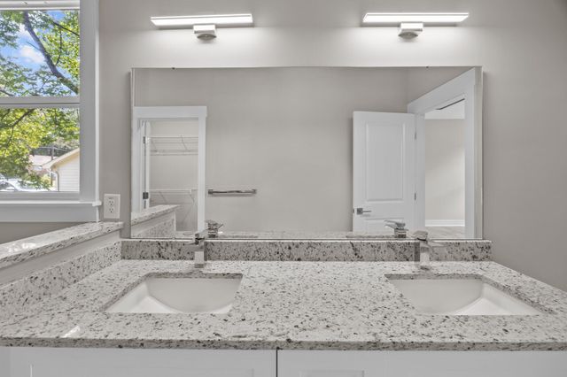 125 Ridge Road, Summerville, SC 29485