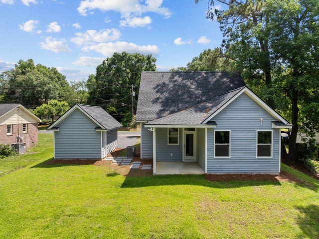 125 Ridge Road, Summerville, SC 29485