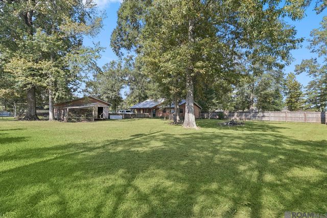 8830 James St, Denham Springs, LA 70726