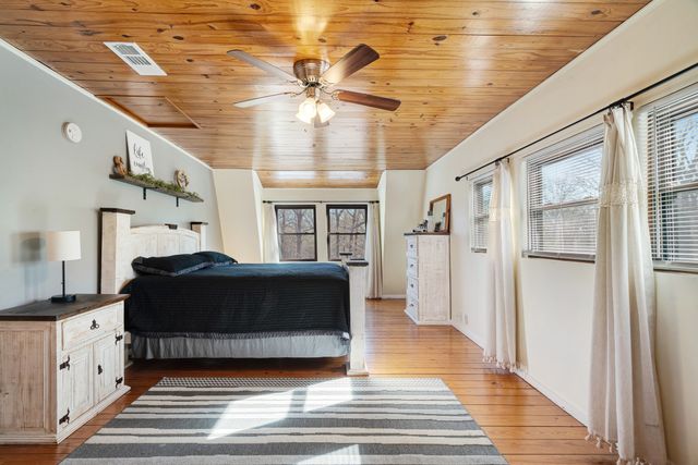 9327 HWY 82 E, Blossom, TX 75416