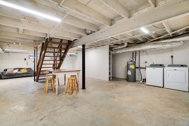 9327 HWY 82 E, Blossom, TX 75416