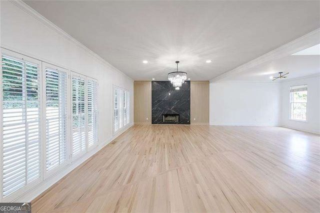 2130 Federal Road, Roswell, GA 30075