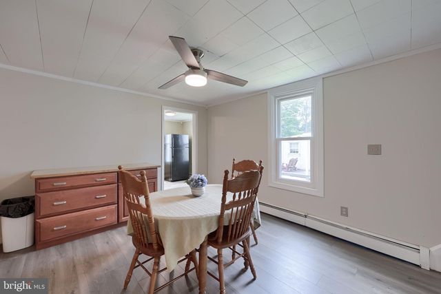 128 N CHARLOTTE ST, Manheim, PA 17545