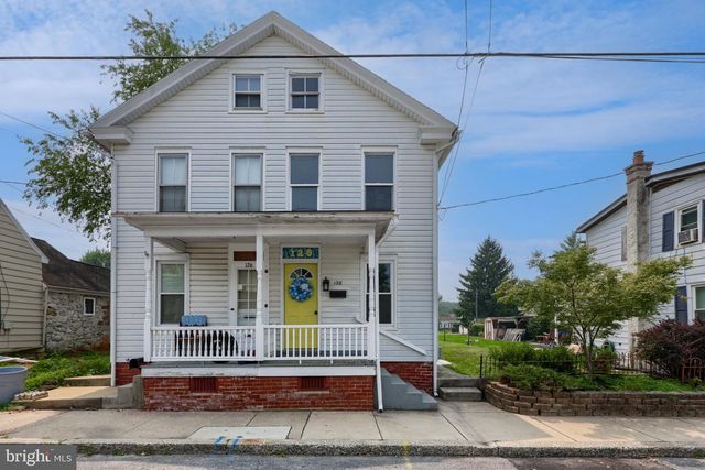 128 N CHARLOTTE ST, Manheim, PA 17545