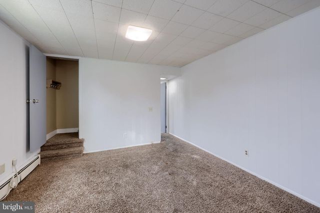 128 N CHARLOTTE ST, Manheim, PA 17545