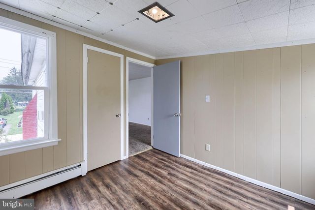 128 N CHARLOTTE ST, Manheim, PA 17545