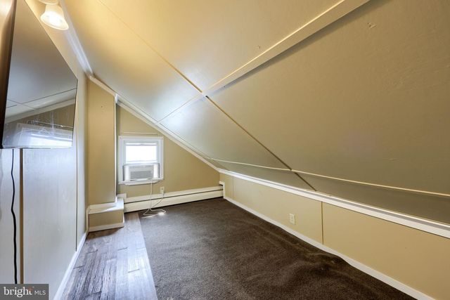 128 N CHARLOTTE ST, Manheim, PA 17545