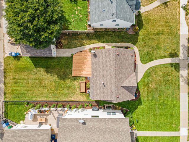 5533 Thomas Avenue S, Minneapolis, MN 55410
