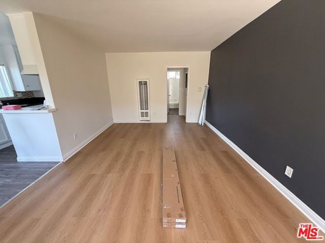 952 N Hudson Avenue, Los Angeles, CA 90038