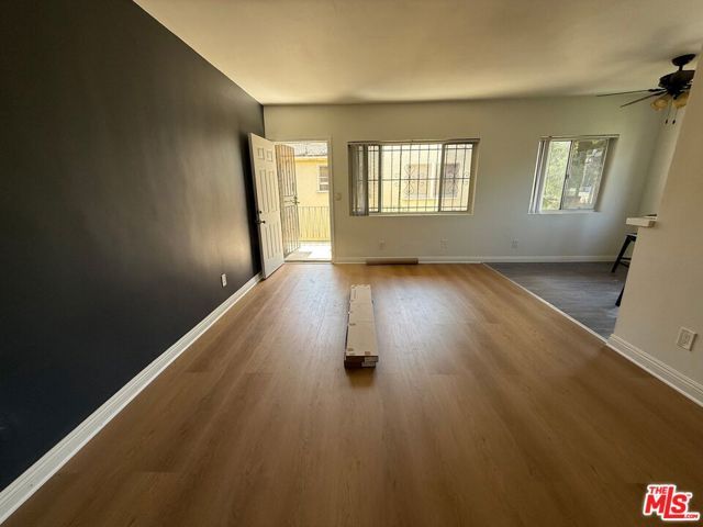 952 N Hudson Avenue, Los Angeles, CA 90038