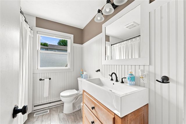 185 Kearns Avenue, Tiverton, RI 02878