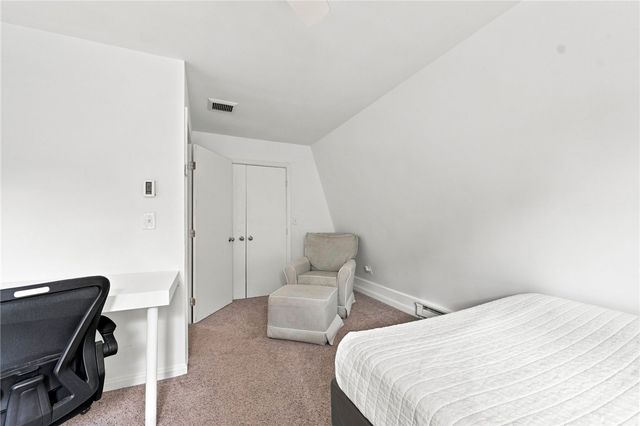 185 Kearns Avenue, Tiverton, RI 02878