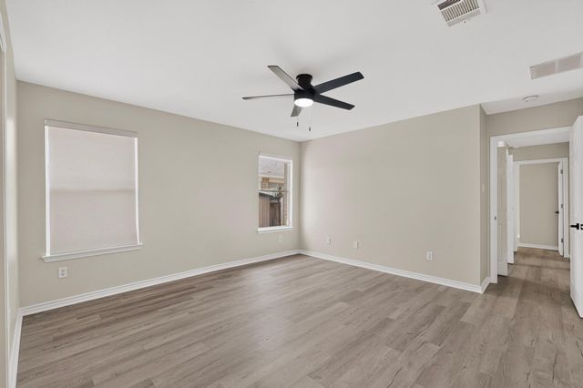 1825 Friars Tale LN, Austin, TX 78748