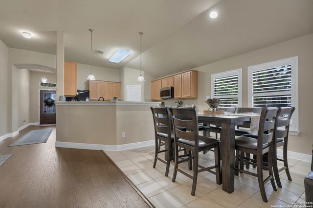 11727 Iris Way, San Antonio, TX 78253