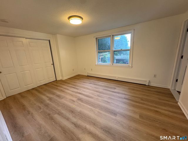 112 Woodbine Street 1, Naugatuck, CT 06770