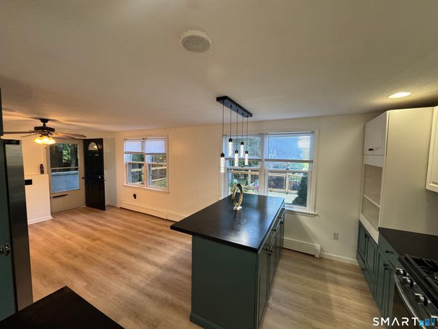 112 Woodbine Street 1, Naugatuck, CT 06770