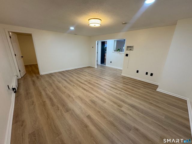 112 Woodbine Street 1, Naugatuck, CT 06770