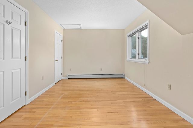 36 Juniper Drive # 6B, Hartford, VT 05001