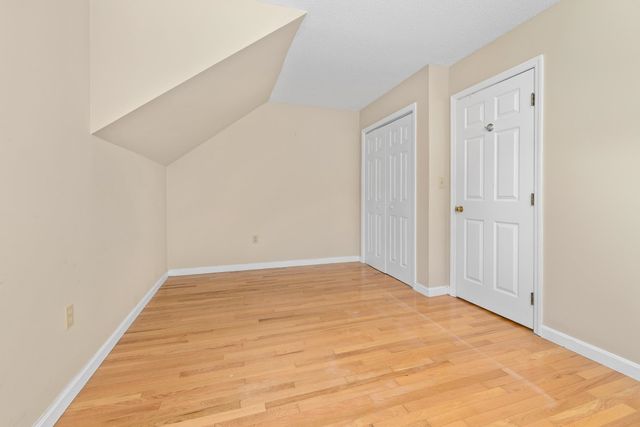 36 Juniper Drive # 6B, Hartford, VT 05001