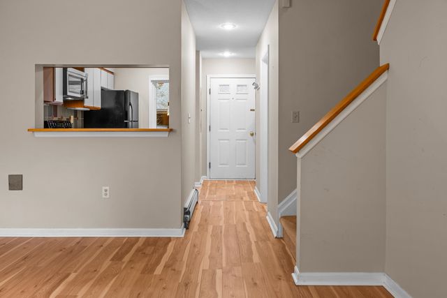 36 Juniper Drive # 6B, Hartford, VT 05001