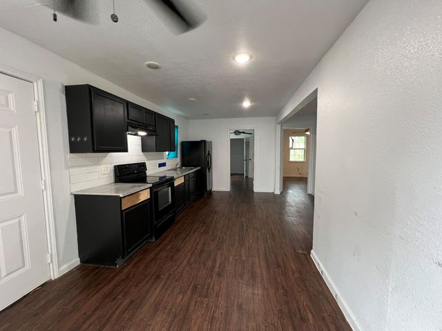 2117 Russell Street, Houston, TX 77026