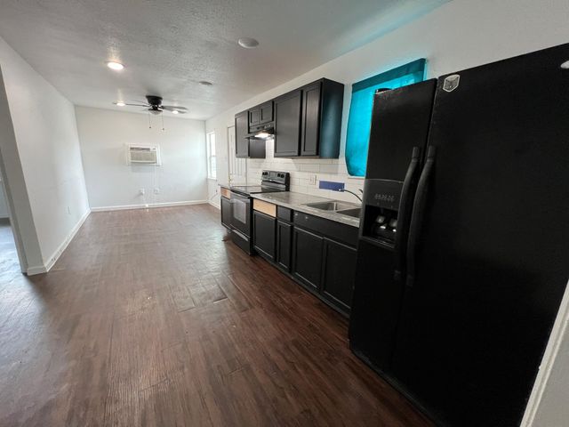 2117 Russell Street, Houston, TX 77026
