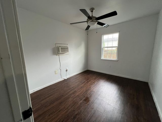2117 Russell Street, Houston, TX 77026