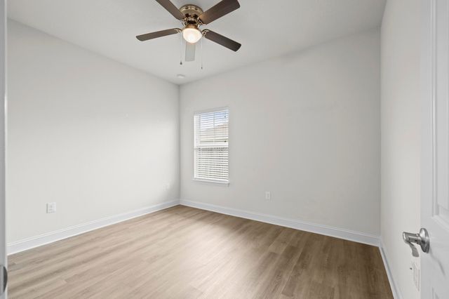 467 Marquis Way, Freeport, FL 32439