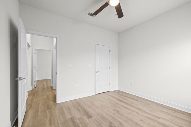 467 Marquis Way, Freeport, FL 32439