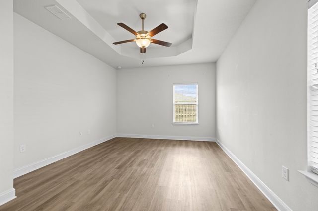 467 Marquis Way, Freeport, FL 32439