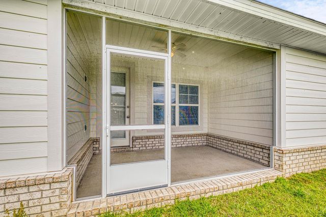 467 Marquis Way, Freeport, FL 32439