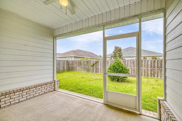 467 Marquis Way, Freeport, FL 32439