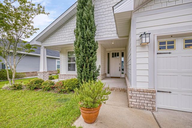 467 Marquis Way, Freeport, FL 32439