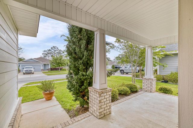 467 Marquis Way, Freeport, FL 32439