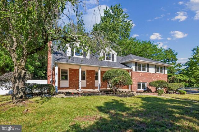 410 WAYNE DR, Cinnaminson, NJ 08077
