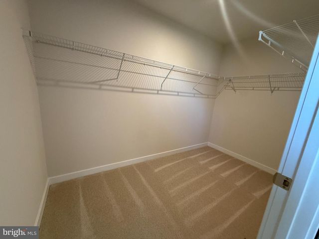 2506 CROWN POINT CIR, Frederick, MD 21702