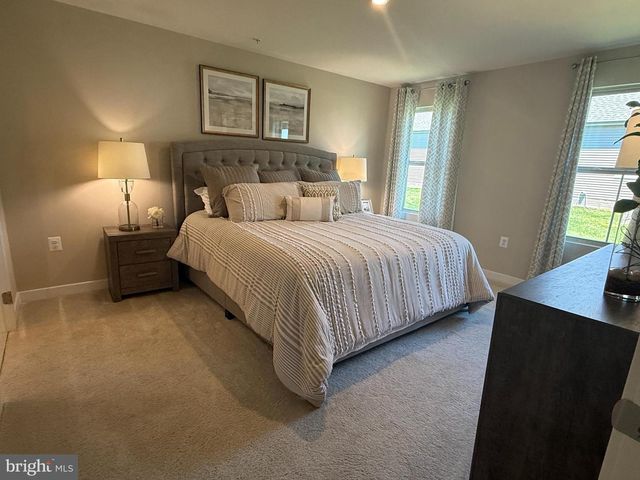 2506 CROWN POINT CIR, Frederick, MD 21702