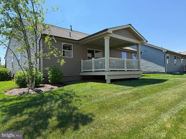 2506 CROWN POINT CIR, Frederick, MD 21702