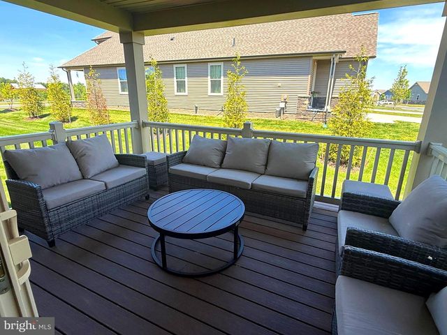 2506 CROWN POINT CIR, Frederick, MD 21702