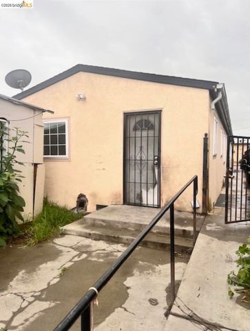 6230 Hayes St, Oakland, CA 94621