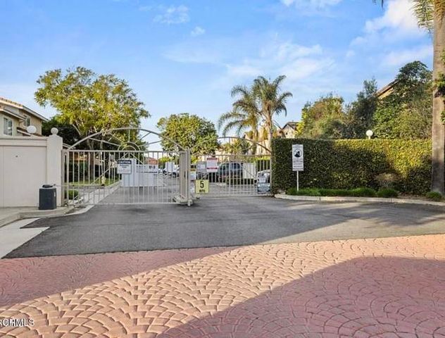 5204 Columbus Place, Oxnard, CA 93033