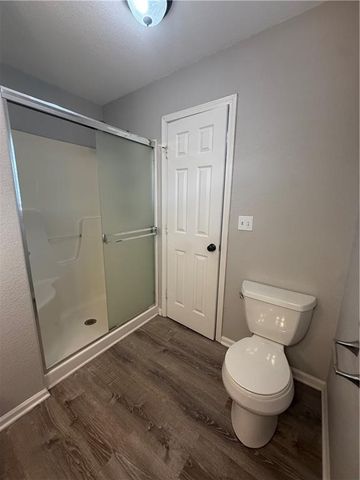 314 NE Coldwater Creek Drive, Grain Valley, MO 64029