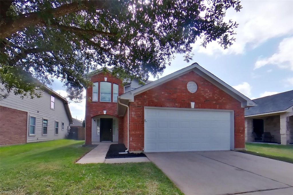 7314 Legacy Pines Drive, Cypress, TX 77433