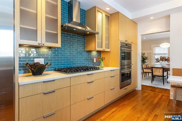 166 Montclair Avenue, Montclair, NJ 07042