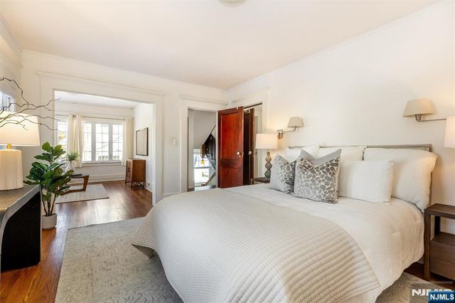 166 Montclair Avenue, Montclair, NJ 07042