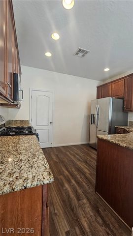 5367 Glenburnie Street, Las Vegas, NV 89122