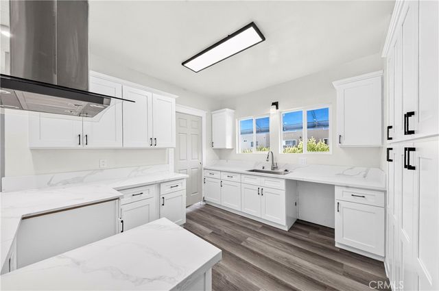 184 S Harvard Boulevard, Los Angeles, CA 90004